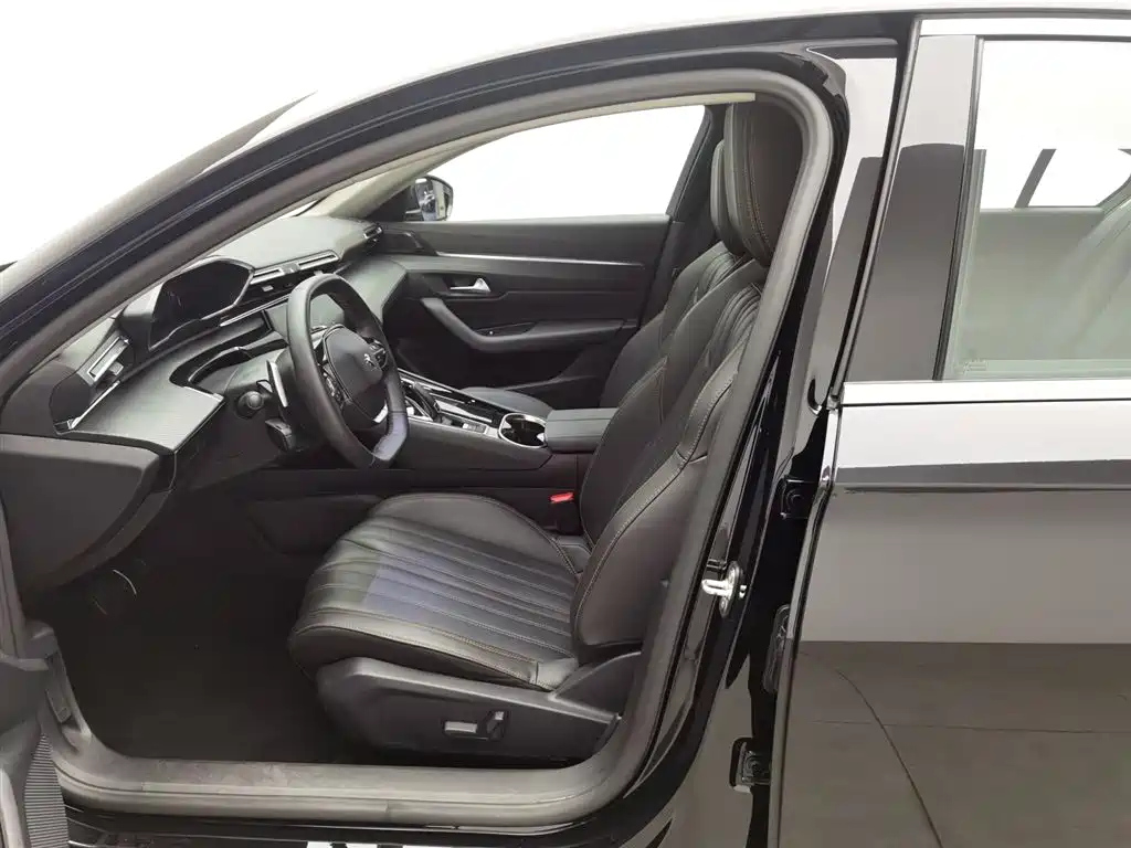 PEUGEOT 508 2022