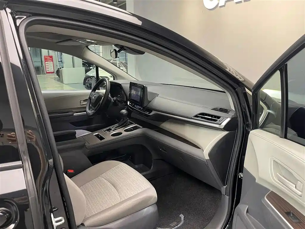 TOYOTA SIENNA SIENNA 2023