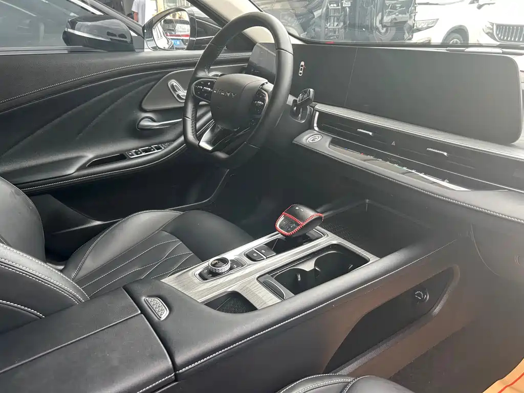 CHERY ARRIZO 8 2024