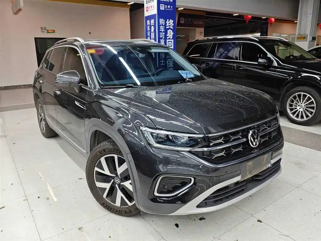 VOLKSWAGEN TAYRON 2022