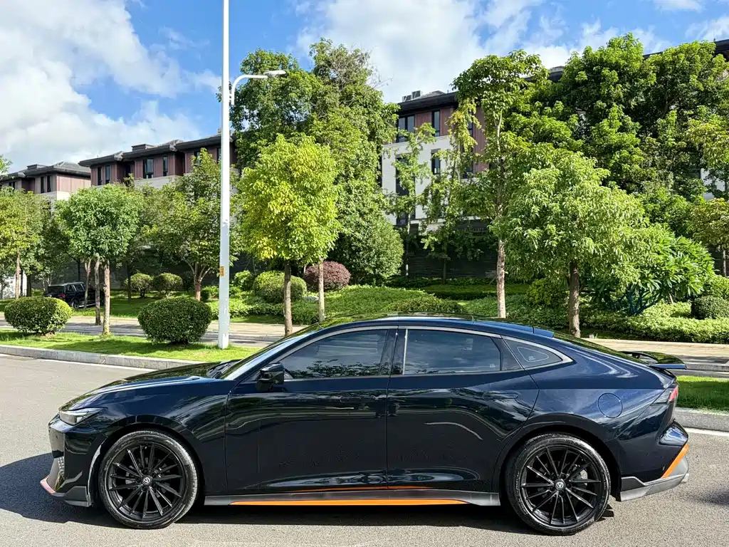 CHANGAN UNI-V 2024