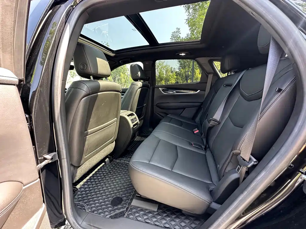 CADILLAC XT5 2020