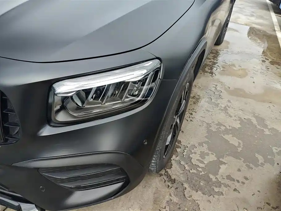 MERCEDES BENZ GLB 2024