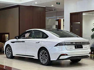 LINCOLN Z 2024 YEAR 2.0T 2WD HYBRID EDITION 2024