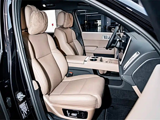 LI AUTO L8  2025 YEAR MAX INTELLIGENT  EDITION 2025