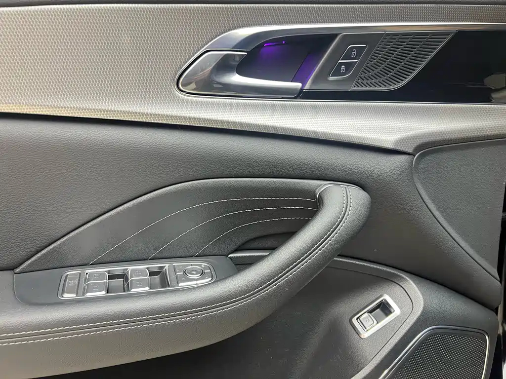 HONGQI H5 2023