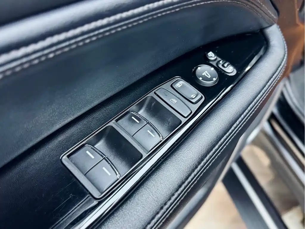 HONDA AVANCIER 2017