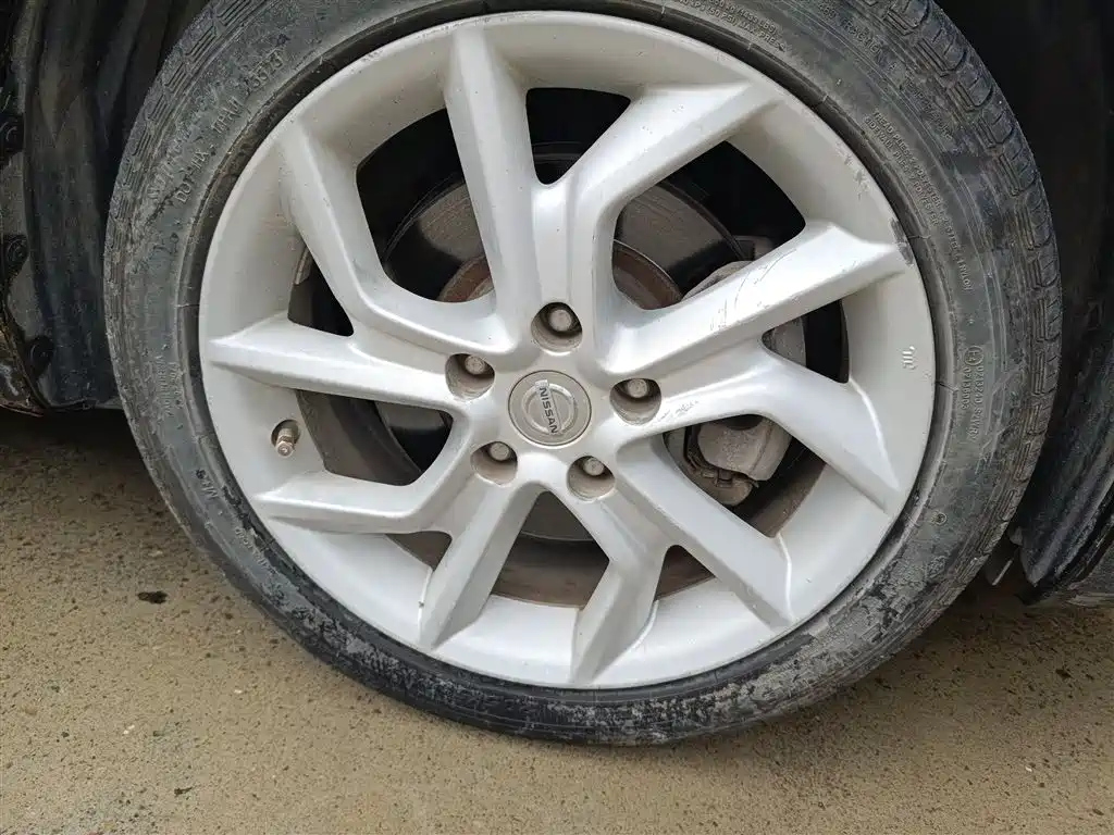 NISSAN TIIDA TIIDA 2011