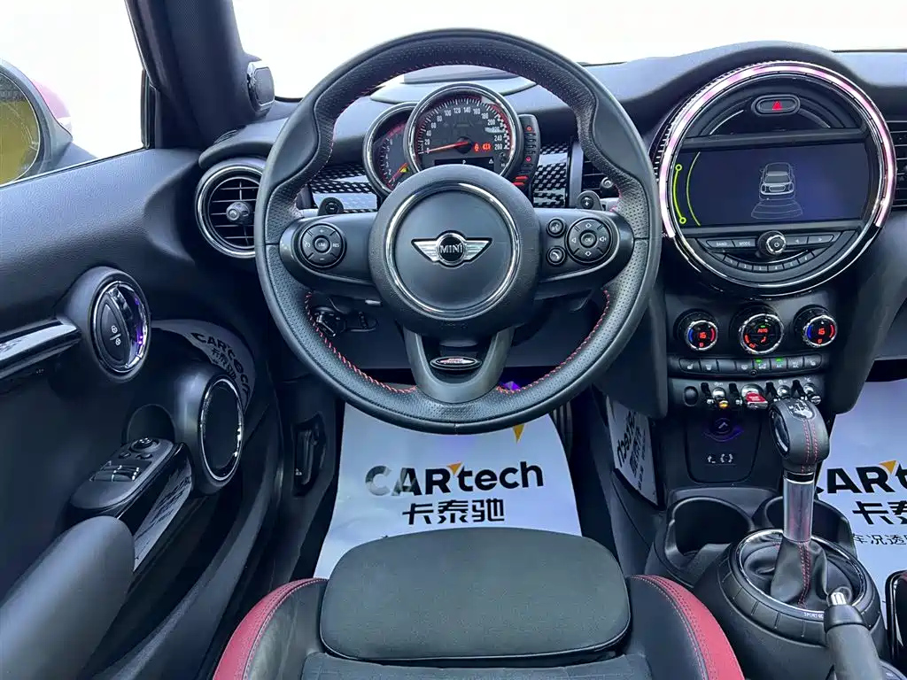 MINI JCW 2015