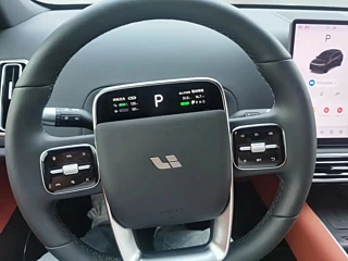 LI AUTO L6  2025 YEAR MAX INTELLIGENT  EDITION 2025