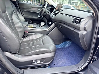 HONGQI H5  2022 YEAR CLASSIC YEAR 1.8T AUTOMATIC SMART LINK &#30021 2022