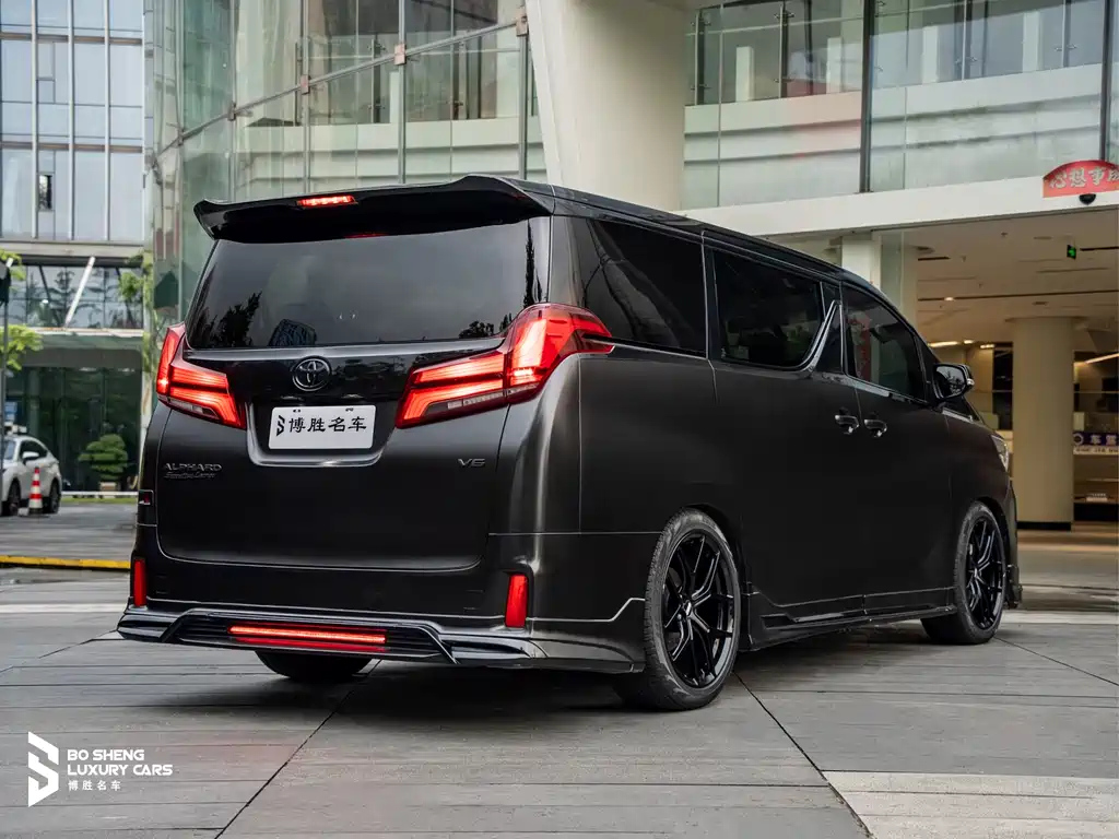 TOYOTA ALPHARD 2018