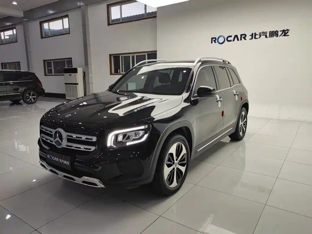 MERCEDES BENZ GLB 2021