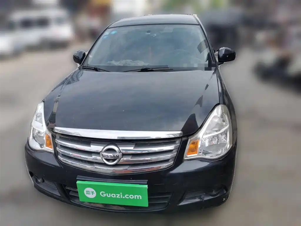 NISSAN SYLPHY 2012