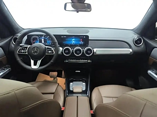 MERCEDES BENZ GLB 2022 YEAR FACELIFT GLB 200 FASHION 2022