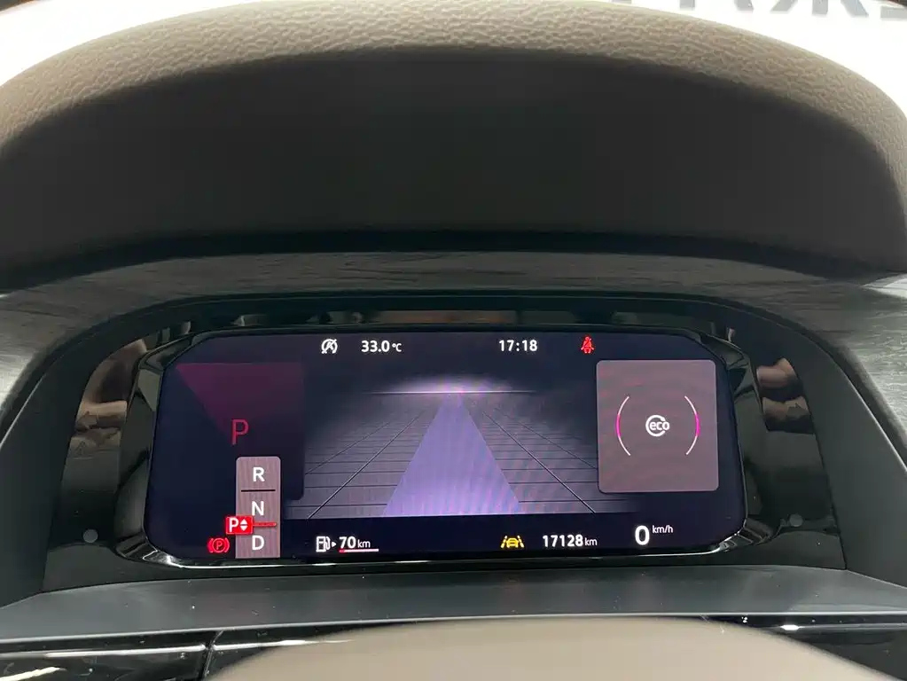 VOLKSWAGEN VILORAN 2023