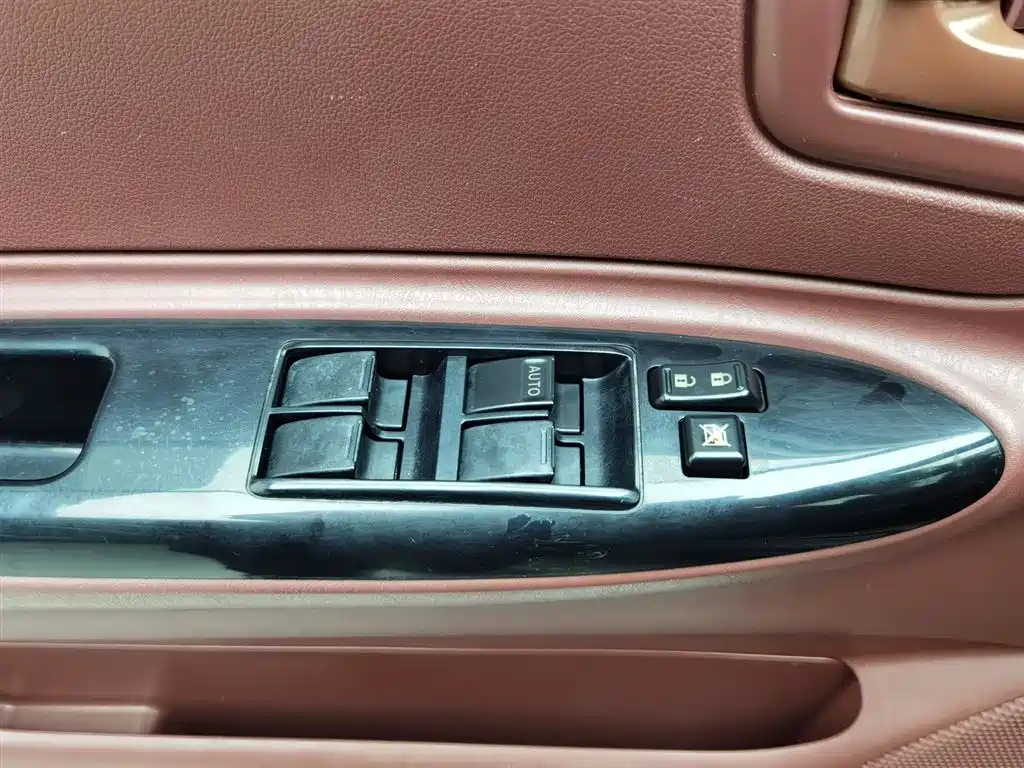BYD F3 2012