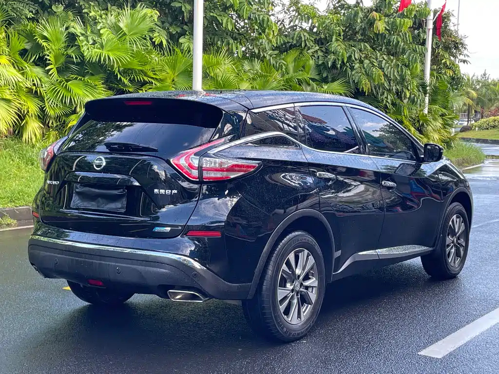 NISSAN MURANO 2019