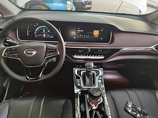 TRUMPCHI M6  2023 YEAR PRO 270T DCT DELUXE EDITION 2023