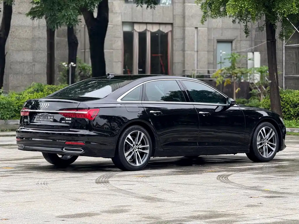 AUDI A6L 2019