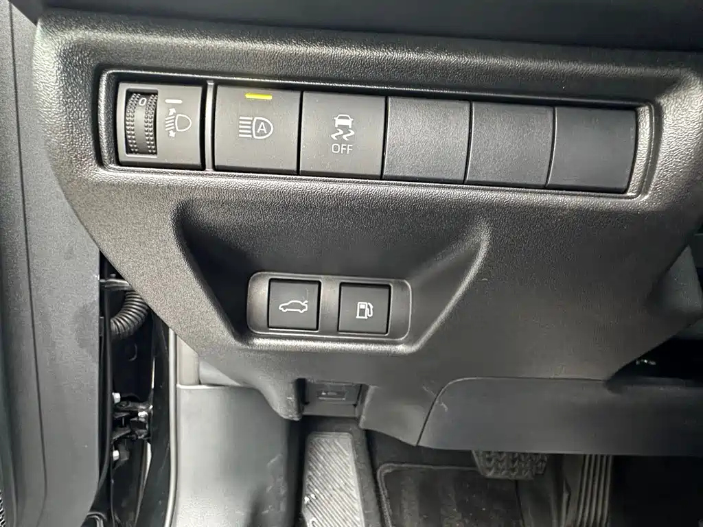 TOYOTA CAMRY 2024
