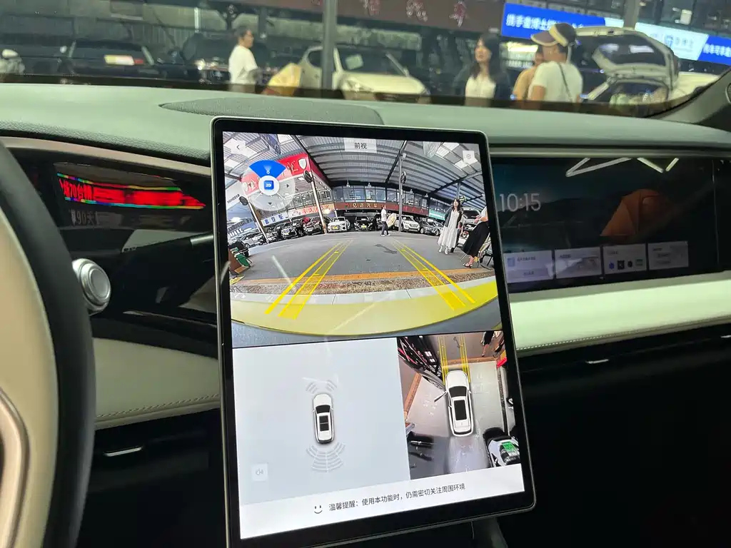 GEELY GALAXY GALAXY L7 2023