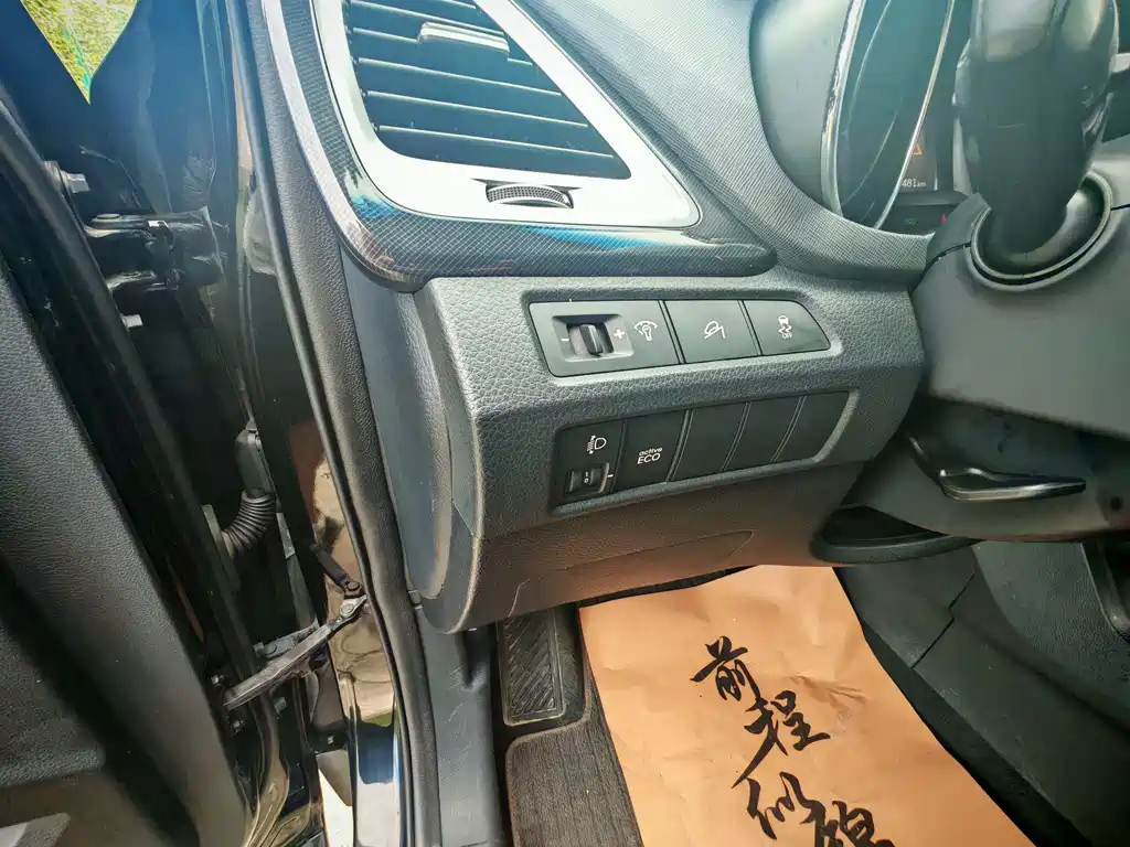 HYUNDAI SANTAFE 2013
