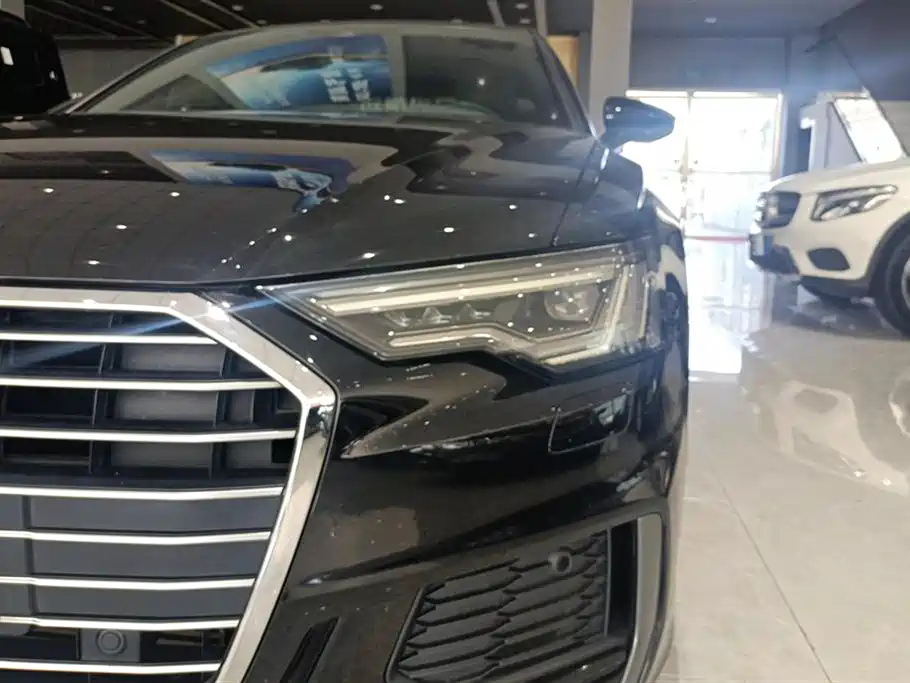AUDI A6L 2019