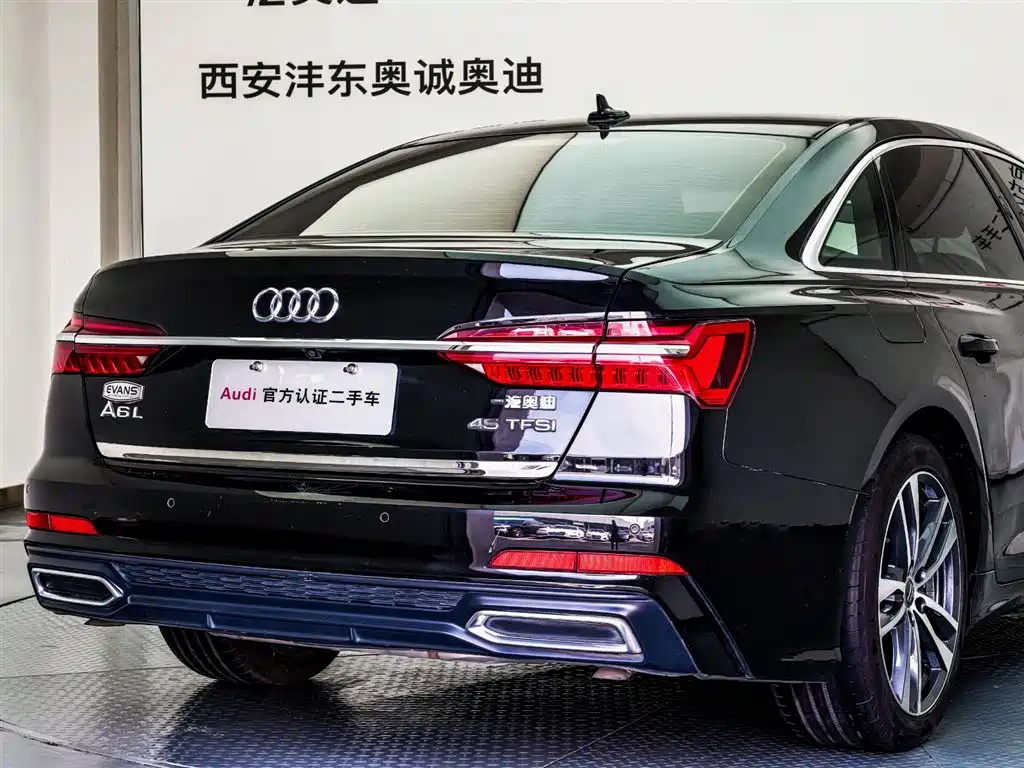 AUDI A6L 2019