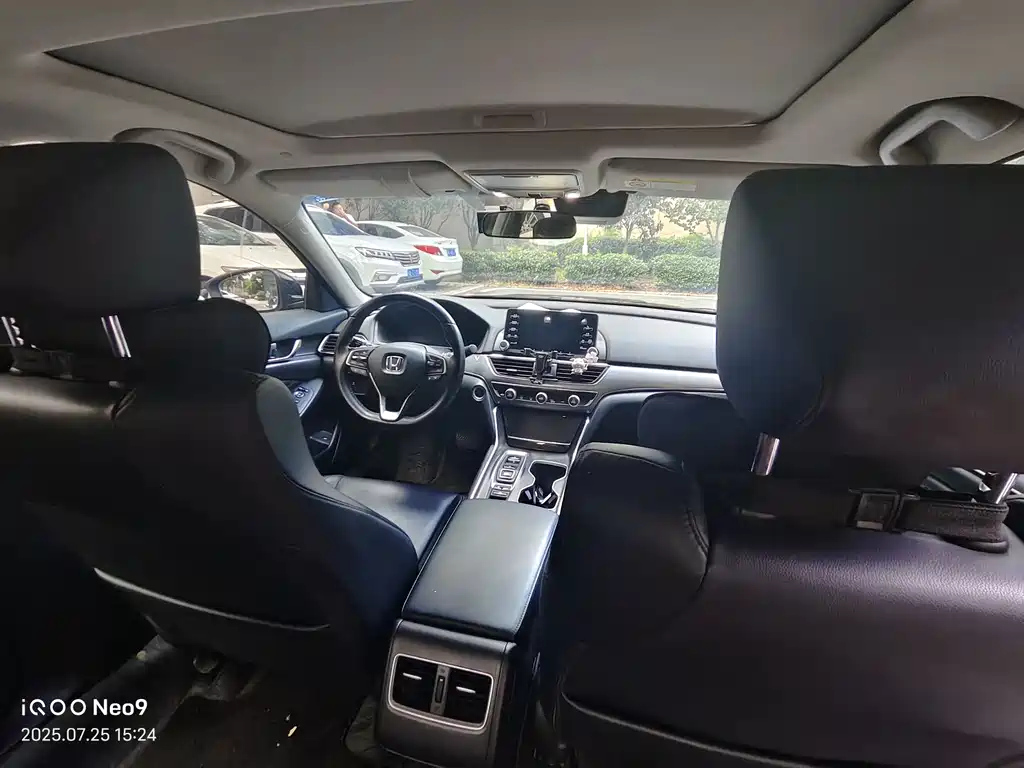 HONDA ACCORD 2018