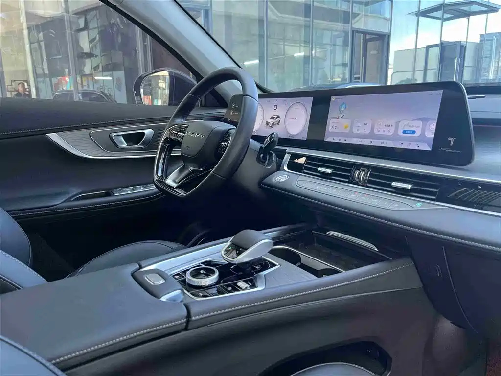 CHERY TIGGO 8 PRO 2025