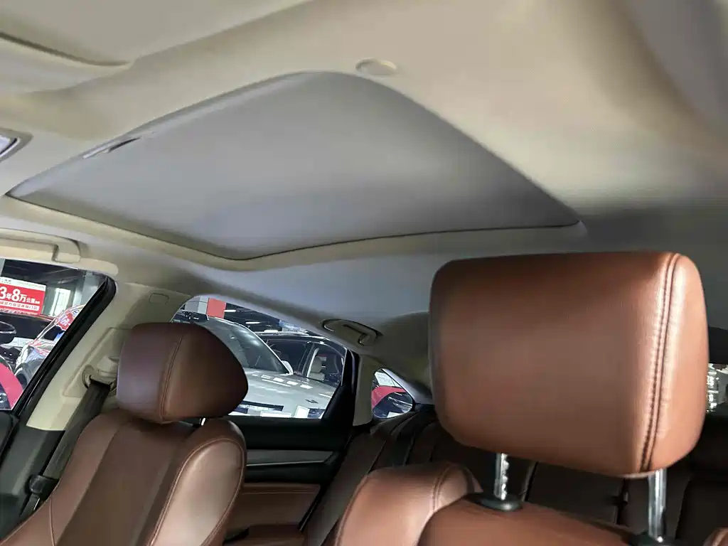 HONDA INSPIRE 2019