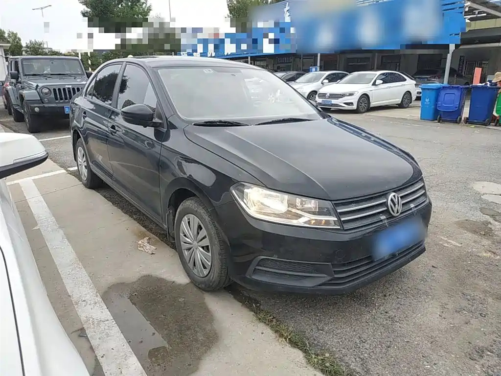 VOLKSWAGEN SANTANA 2021
