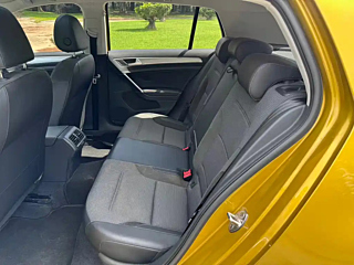 VOLKSWAGEN GOLF  2018 YEAR 1.6L AUTOMATIC COMFORT 2018