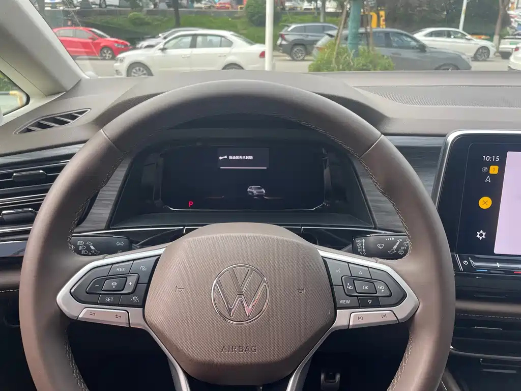 VOLKSWAGEN VILORAN 2024