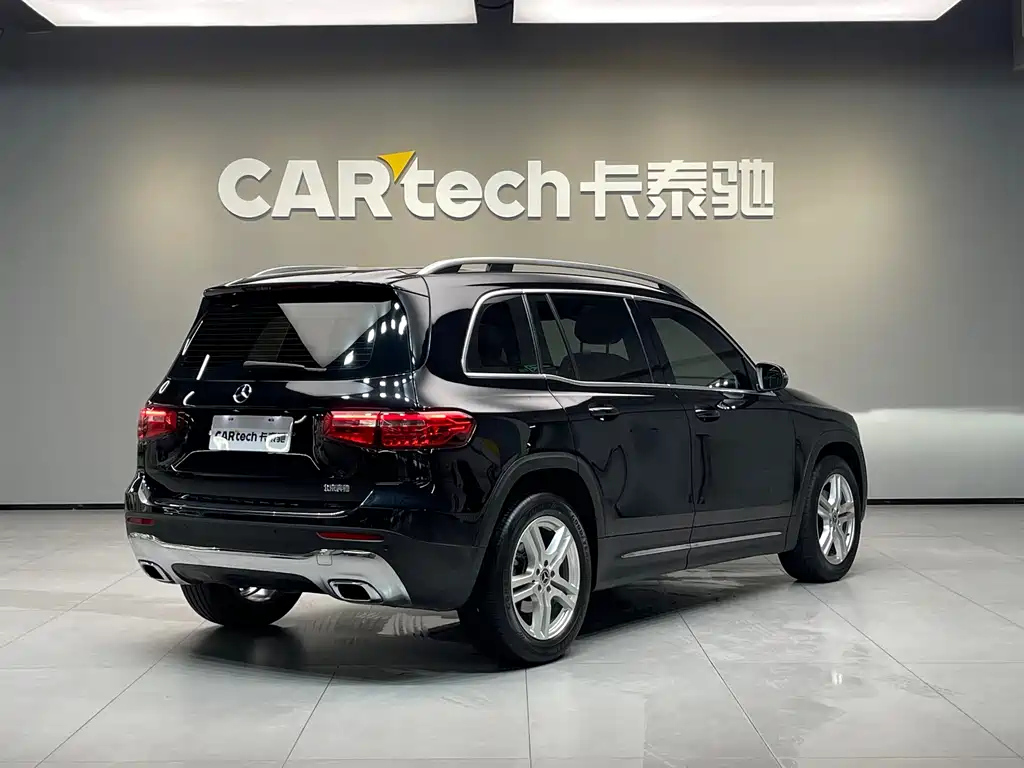 MERCEDES BENZ GLB 2021