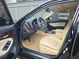 TOYOTA CROWN  2018 YEAR 2.0T FASHION EDITION 2018