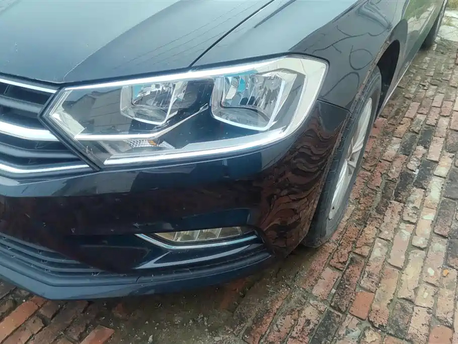 VOLKSWAGEN BORA 2018