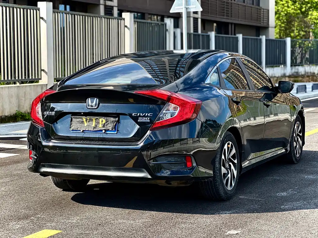 HONDA CIVIC 2017