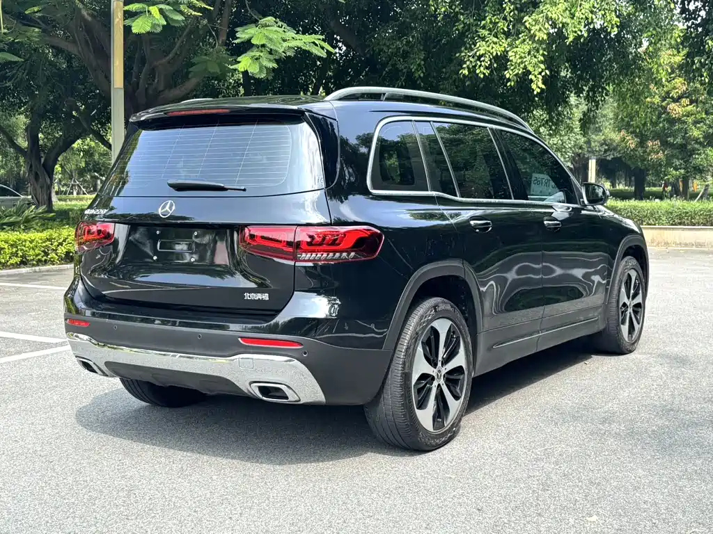 MERCEDES BENZ GLB 2022