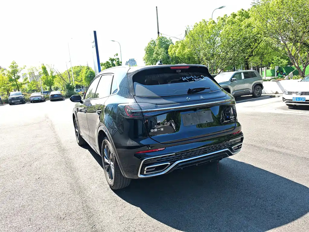HONGQI HS5 2024