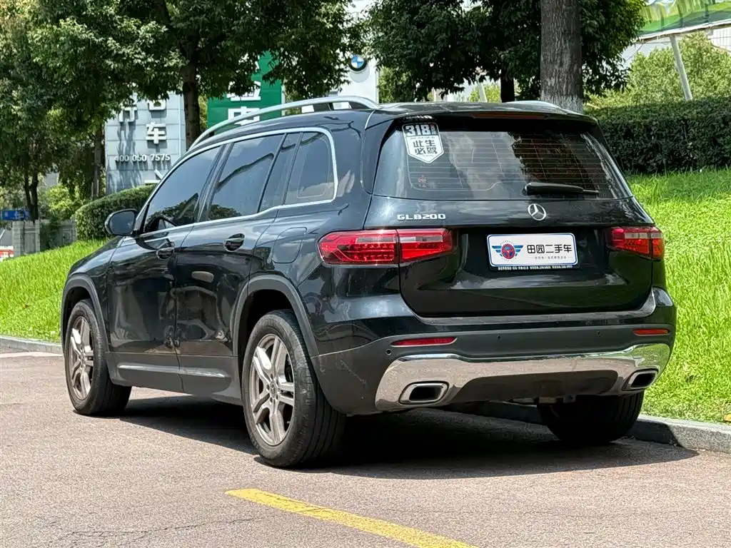 MERCEDES BENZ GLB 2021