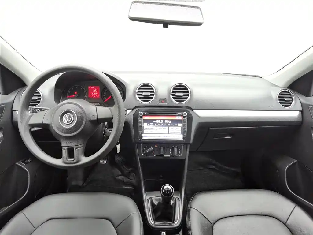 VOLKSWAGEN JETTA 2016