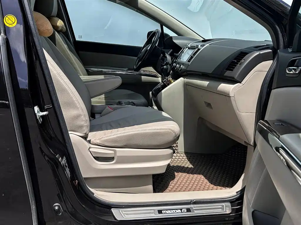 MAZDA 8 2013