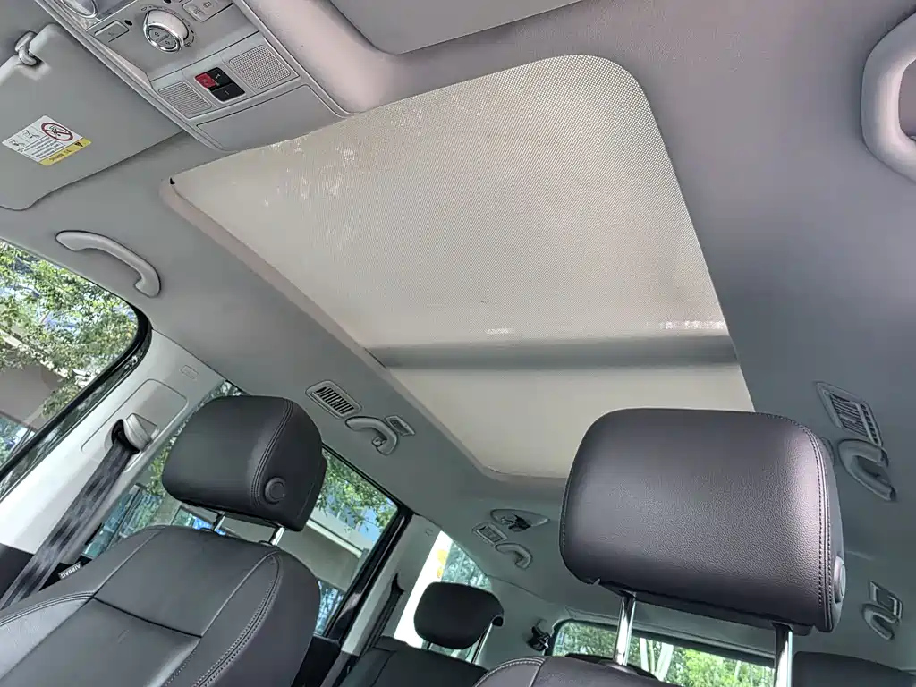 VOLKSWAGEN SHARAN 2016