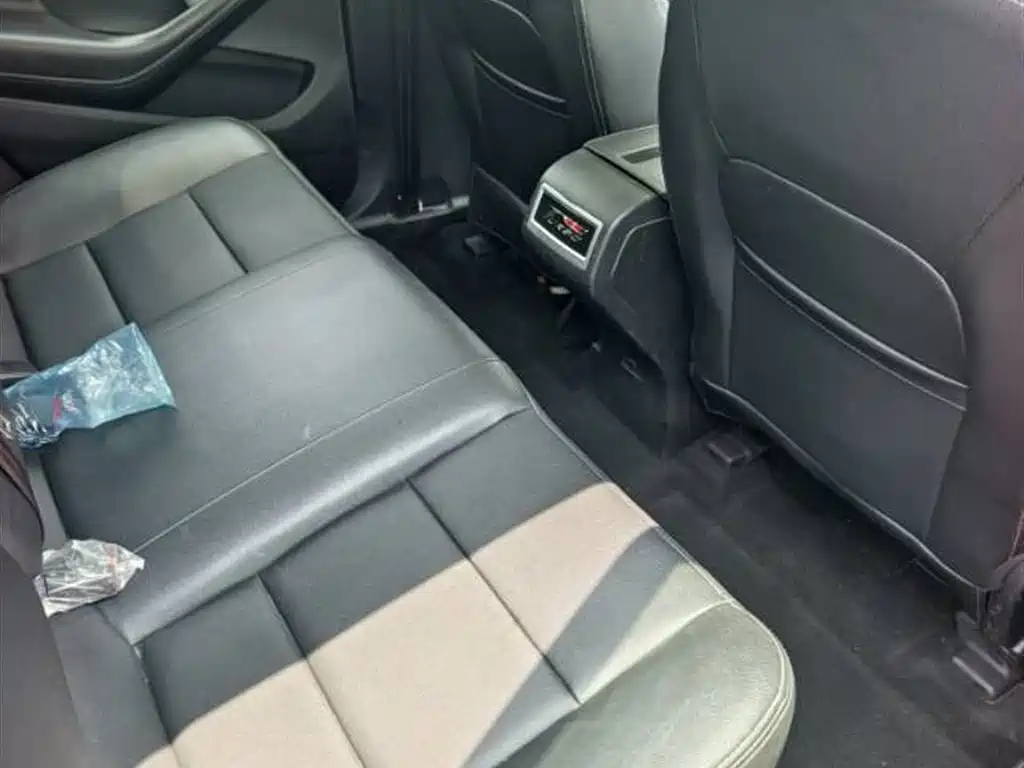 ZOTYE SR7 2017