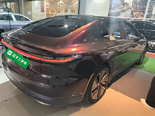 NIO ET7  2022 YEAR 100KWH  EDITION 2022