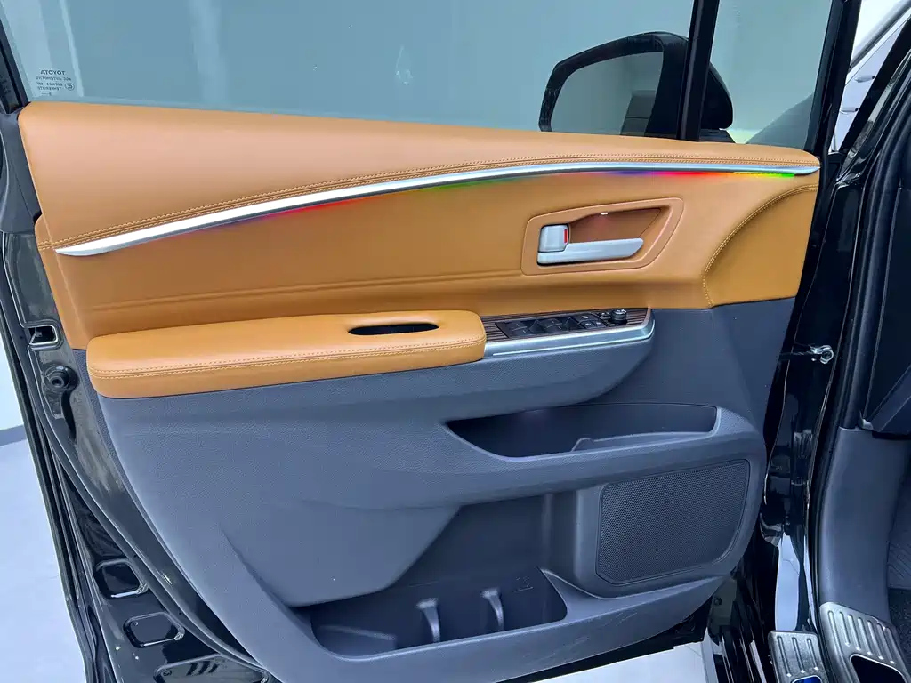 TOYOTA SIENNA SIENNA 2024