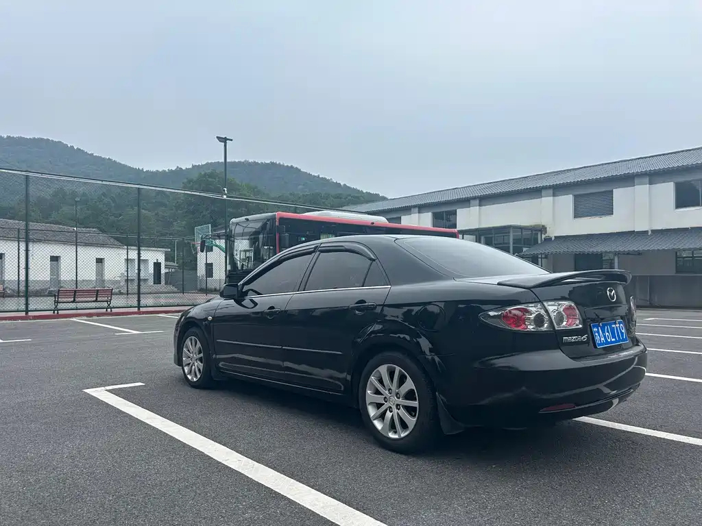 MAZDA 6 2011