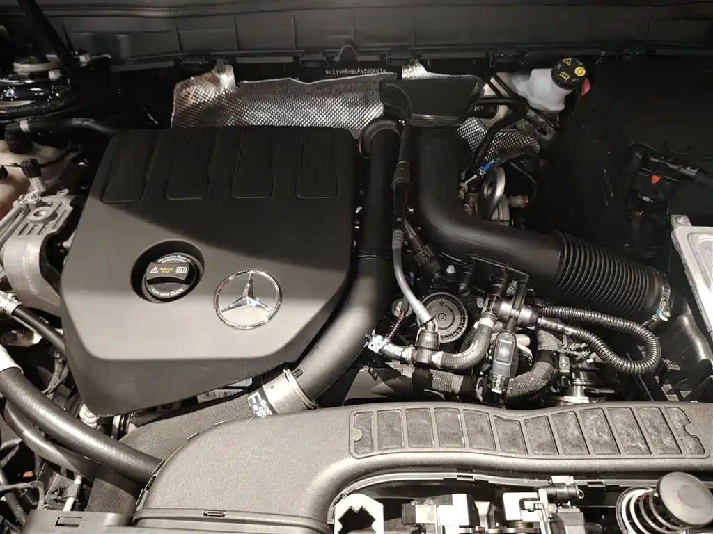 MERCEDES BENZ GLB 2022